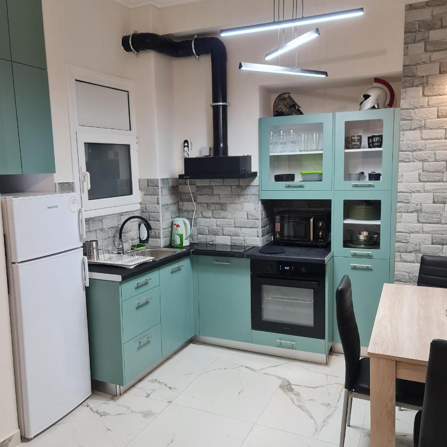 Full Apartment Near Kato Patissia 아테네 외부 사진