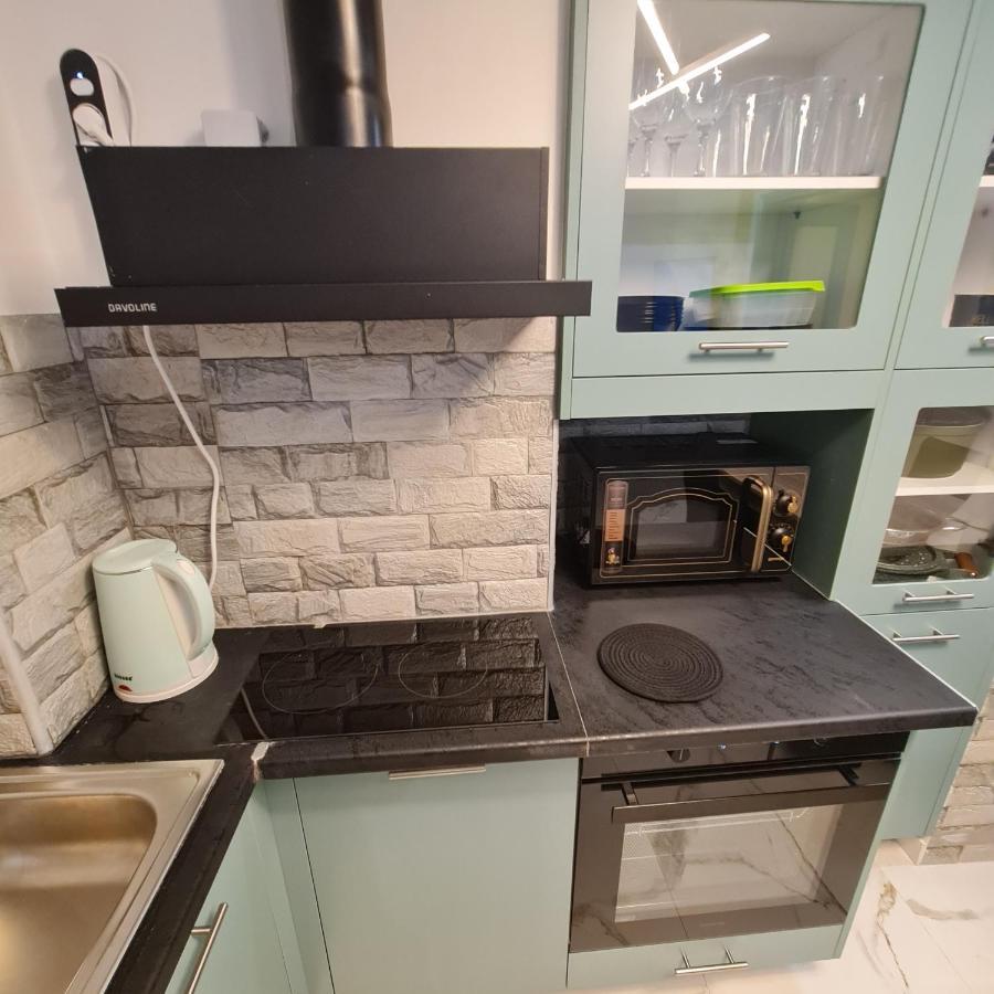 Full Apartment Near Kato Patissia 아테네 외부 사진