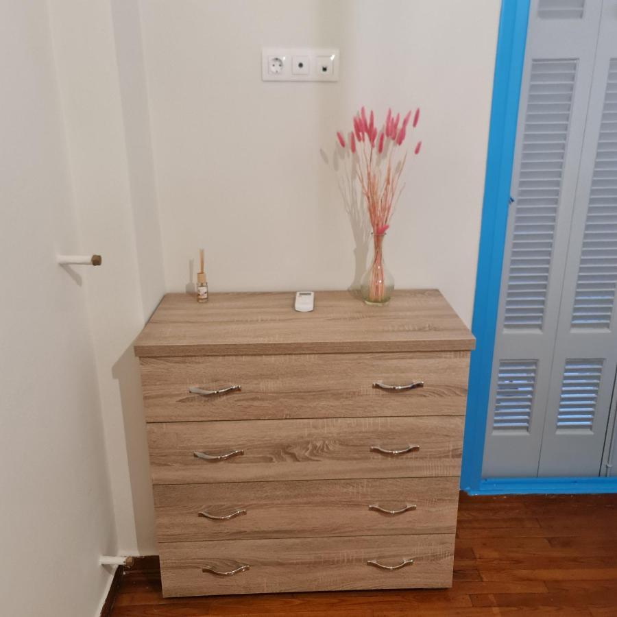 Full Apartment Near Kato Patissia 아테네 외부 사진