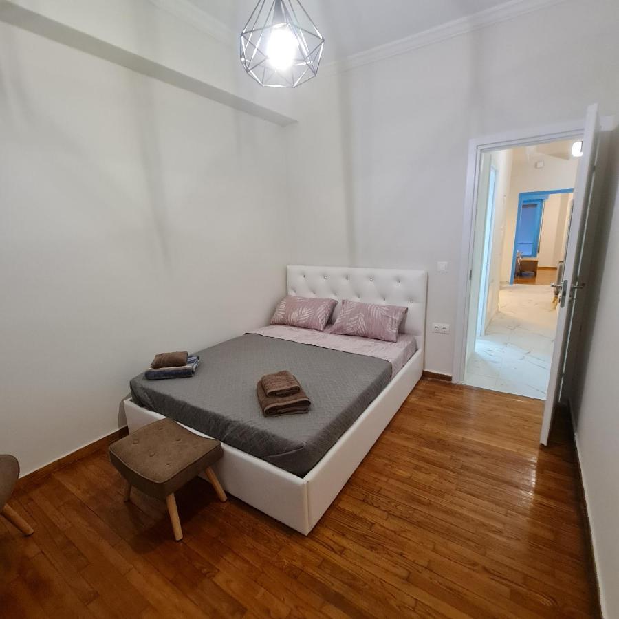Full Apartment Near Kato Patissia 아테네 외부 사진